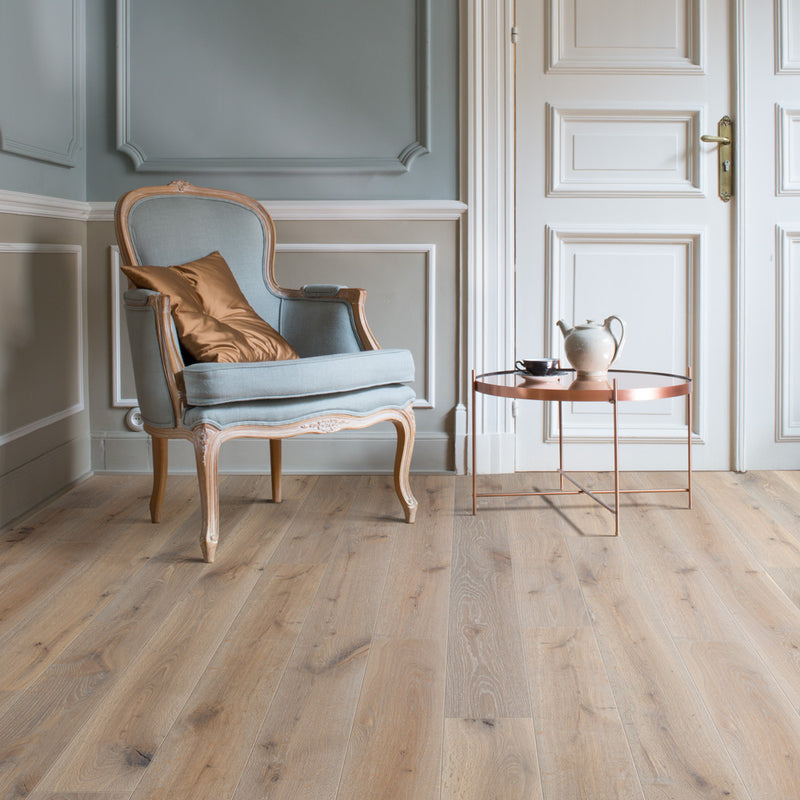 Skyline Oak 087 Grande Narrow Balterio Laminate Flooring - Lifestyle