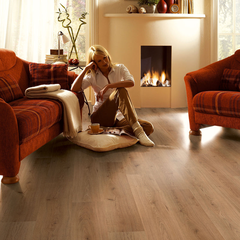 Trend Oak Brown Advanced Laminate Flooring - Lifestyle 3