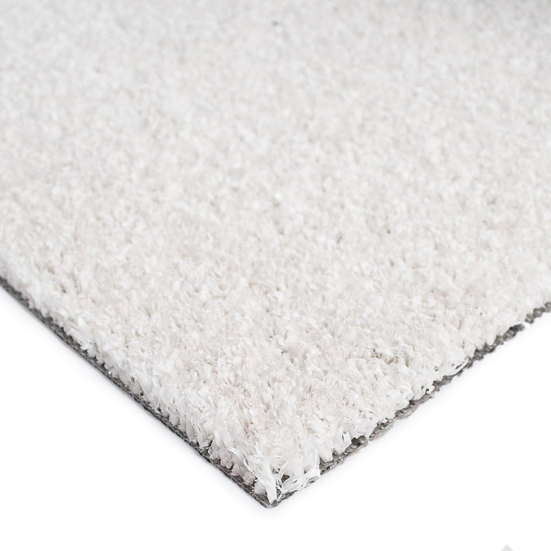 Winter White Artificial Grass - Bottom Corner